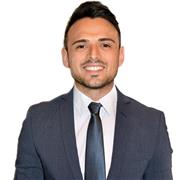 Matematico, Docente di Matematica, Fisica e Informatica presso una scuola paritaria (SA). Ex consulente informatico per 6 anni